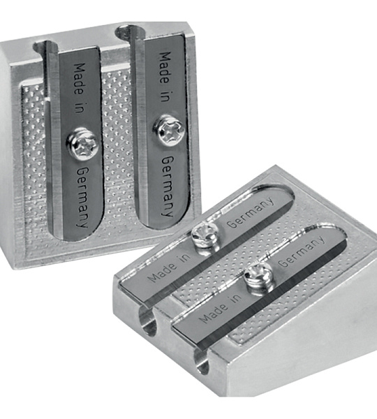 Точилка металлическая Berlingo "Steel&Style" 2 отверстия