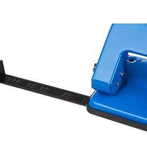 Дырокол Attache Economy до 20 листов, с линейкой, металл, синий