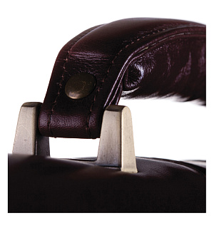 Портфель Delucci "Стефано", кожа, темный коньяк, 2 отделения, метал. замок, с ремнем