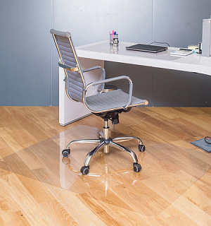 Коврик защитный напольный BRABIX, поликарбонат, 120х150 см, глянец, толщина 1 мм, 604847