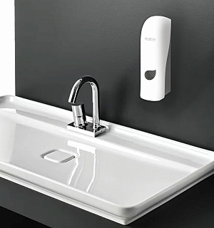 Дозатор для жидкого мыла LAIMA PROFESSIONAL ECO, НАЛИВНОЙ, 0,38 л, белый, ABS-пластик, 607331