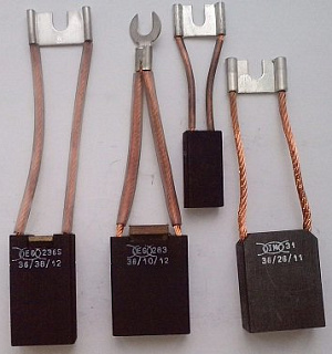 Электрощетка E104 20х32х64