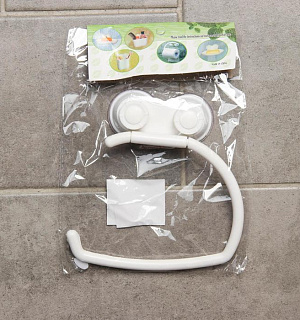 Держатель на присосках для туалетной бумаги «Белая коллекция», 14,5×17×3 см