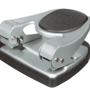 Дырокол ATTACHE 6730 до 30л., металл.,с лин.,с рез.вставкой,серебр.