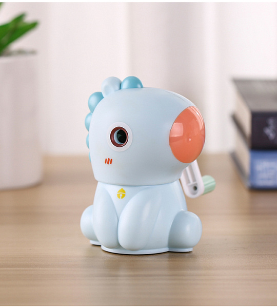 Точилка механическая BG "Tiny Sky", пластиковая коробка, голубая