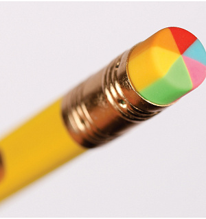 Карандаш ч/г Мульти-Пульти "Приключения Енота" HB, с ластиком, круглый, заточен., рисунок на корп. ассорти