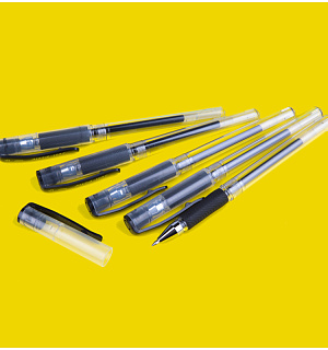 Ручка гелевая Crown "Jell-Belle" черная, 0,5мм, грип