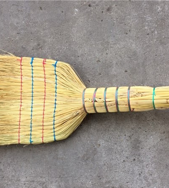 Веник д/уборк. сорго 5-ти прошивной 870мм