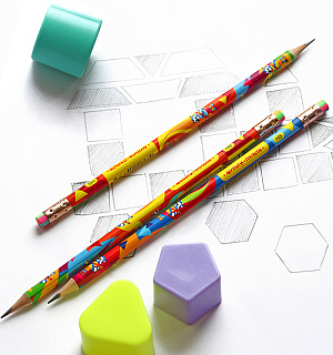 Карандаш ч/г Мульти-Пульти "Приключения Енота" HB, с ластиком, круглый, заточен., рисунок на корп. ассорти