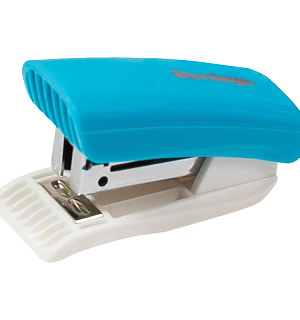 Мини-степлер №24/6, 26/6 Berlingo "Blitz" до 15л., пластиковый корпус, ассорти