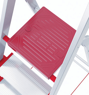 Стремянка алюминиевая 7 ШИРОКИХ СТУПЕНЕЙ 13 см, площадка 1,5 м, нагрузка 225 кг, вес 6,8 кг, 5110107, НВ