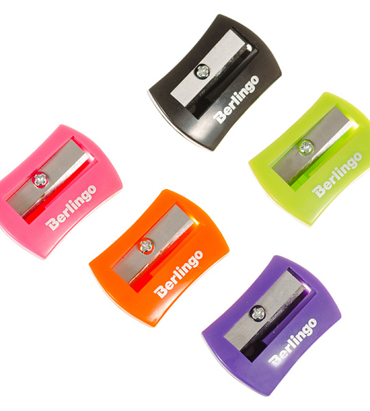 Точилка пластиковая Berlingo "City Style" 1 отверстие, ассорти
