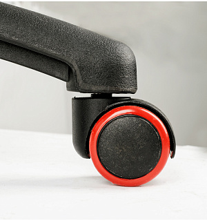 Кресло игровое Helmi HL-S06 "Highway", экокожа/ткань черная/красная